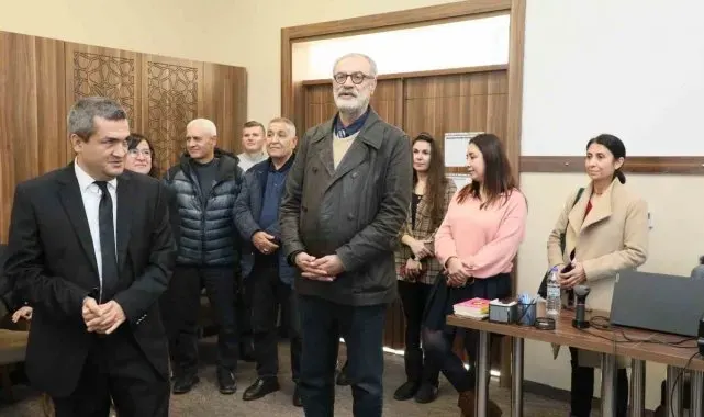 Görme engelliler Satranç Turnuvası'nda kıyasıya yarıştı