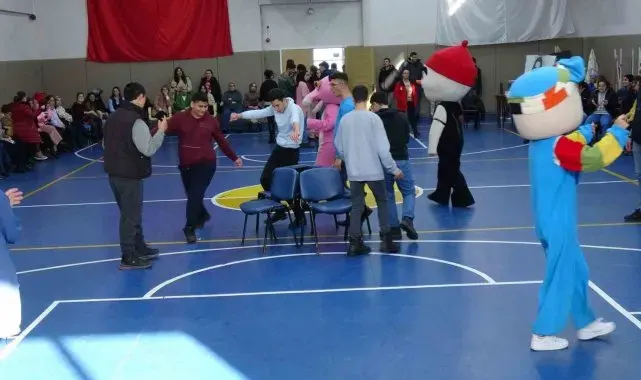 Engelleri ortadan kaldırdılar, gönüllerince eğlendiler