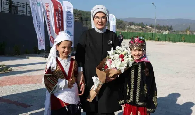 Emine Erdoğan, Hatay Engelli Sosyal Girişimcilik Merkezi'nin açılışını yaptı