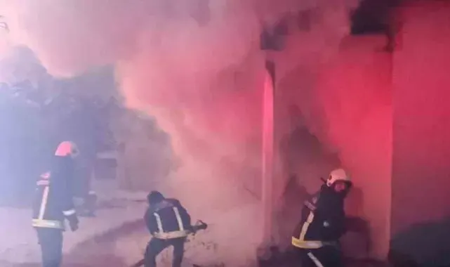 Van'da sobadan çıkan yangın evi kül etti