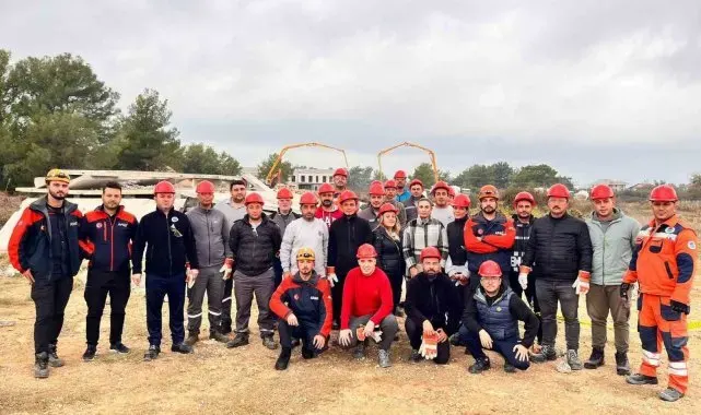 Kepez personeli afetlerde profesyonel müdahaleye hazırlanıyor