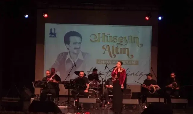 Taçsız kral memleketi Erzurum'da anıldı