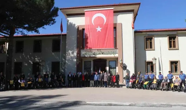 Vali Aydoğdu: "Engelli bireyler sadece destek bekleyen insanlar değil, tam aksine, onlara fırsat verildiğinde bu ülkenin kalkınmasına katkı sağlayanlardır"