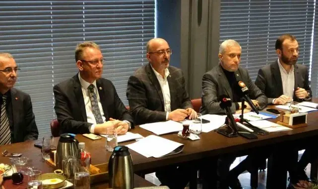 AK Parti Kütahya İl Başkanı Önsay: "Kütahya'da 2002'de 11 bin kişinin çalıştığı bir sanayi sektörü vardı, bugün bu sayı 50 bine ulaştı"
