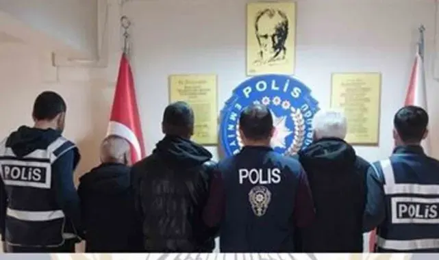 Ardahan'da kesinleşmiş hapis cezasıyla aranan 3 kişi yakalandı
