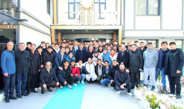 Vali Aydoğdu, öğrencilerle kahvaltıda buluştu