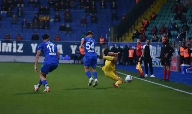 Trendyol Süper Lig: Çaykur Rizespor: 1 - Kayserispor: 0