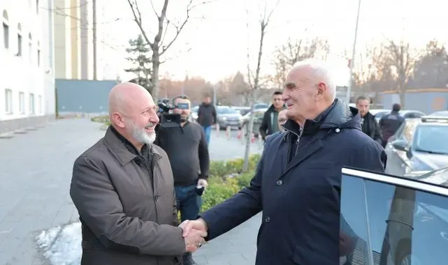 Başkan Çolakbayrakdar: "Türkiye'de en büyük kentsel dönüşümü gerçekleştiren belediyeyiz"