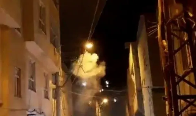 Patlayan yüksek gerilim hattından saniyelerle kurtuldu