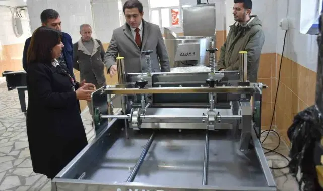 Sason'da kadınlara çilek ürünleri üretim tesisi kuruldu