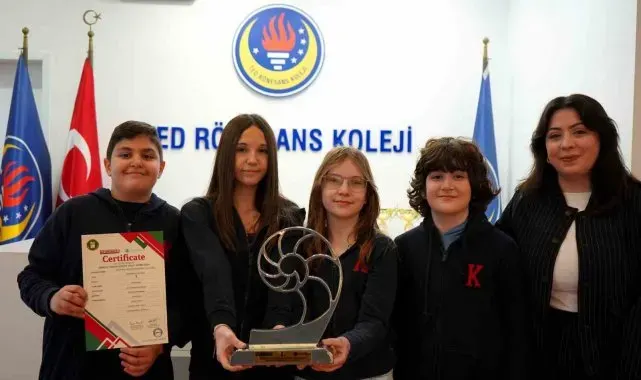 Girişimcilik yazılımı TED Rönesans Koleji'ne dünya şampiyonluğu getirdi