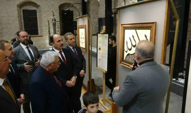 Besmele-i Şerif Hat Eserleri Sergisi Konya'da