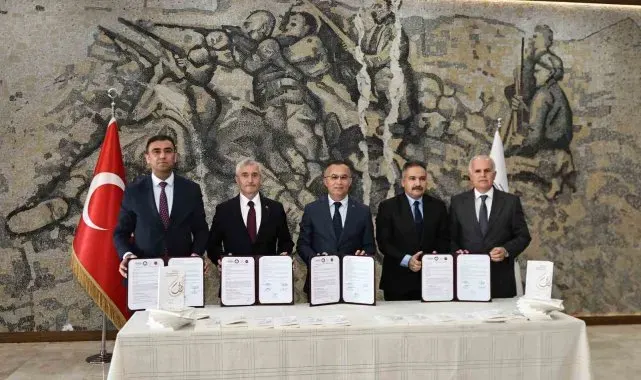 Şahinbey Belediyesi, 162 öğrenciyi daha Umre'ye gönderecek