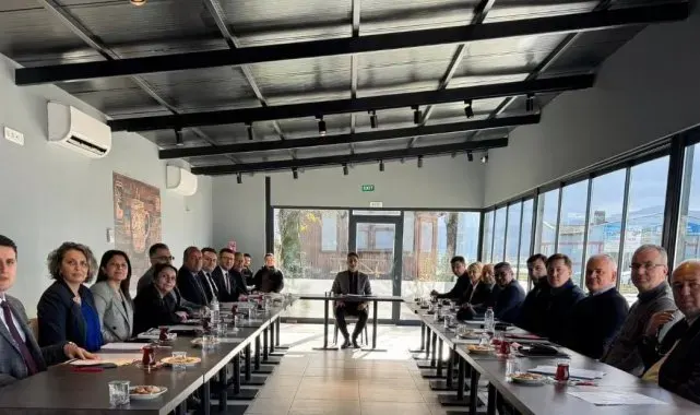 Zonguldak Havalimanı'nda hava ulaşımı için kritik toplantı