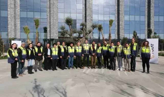 Polat Makina, Dünya Zeytin Ağacı Günü'nde Aydın'da basınla buluştu