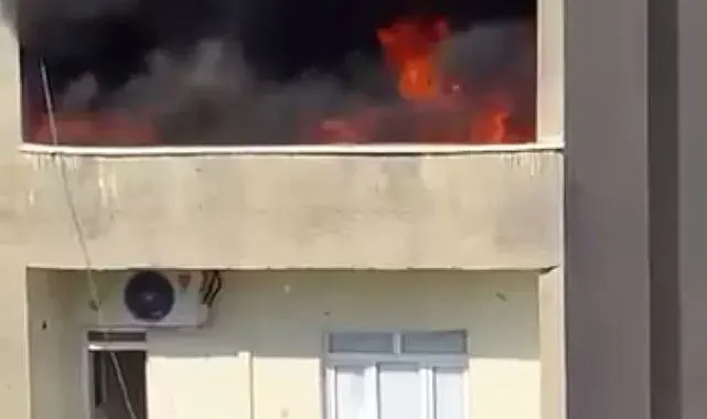 Silopi'de 4 katlı binada yangın paniği
