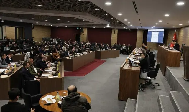 Kütahya Belediyesi'nin 2025 yılı bütçesi 5 milyar 298 milyon