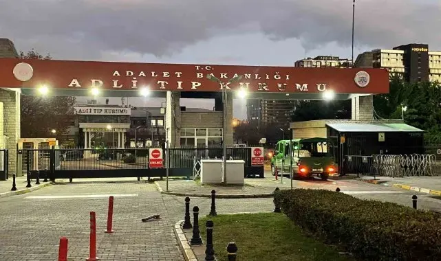 Aile katliamında öldürülenlerin cenazeleri Adli Tıp Kurumu'ndan alındı