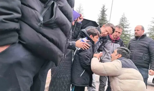Cip ile otomobil çarpıştı: 1'i çocuk 2 kişi yaralandı