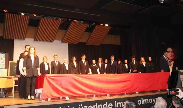 Yalova'da Öğretmenler Günü kutlandı