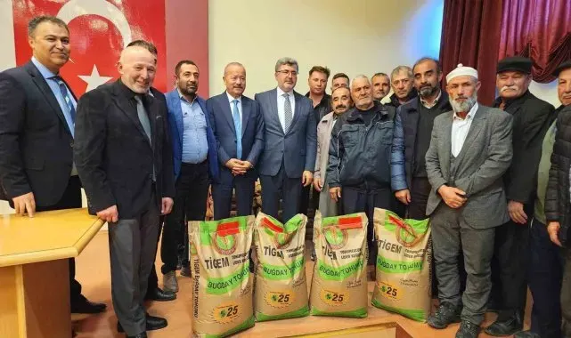 Çiftçilere yarısı hibeli 5 milyon TL'lik tohum dağıtılacak
