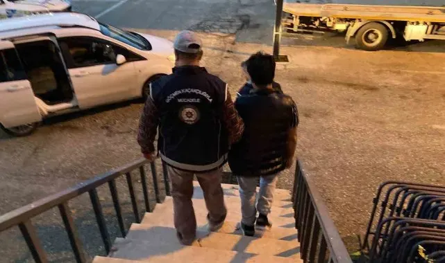 Bilecik'te 2 düzensiz göçmen yakalandı