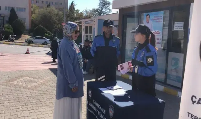 Çanakkale Emniyeti Kadına Yönelik Şiddet Gününde kadınlara KADES'i anlattı
