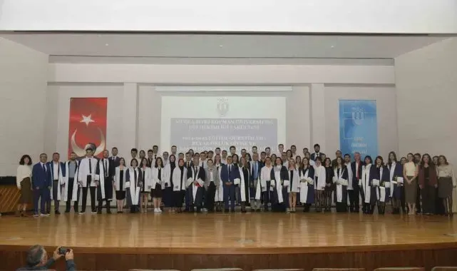 MSKÜ'de Diş Hekimi Adayları beyaz önlüklerini giydi