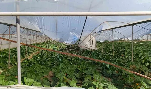 Serayı 1 yıl arayla 3 kez hortum vurdu