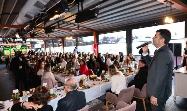 Başkan Çavuşoğlu, Büyükşehir'in eğitim neferleriyle buluştu
