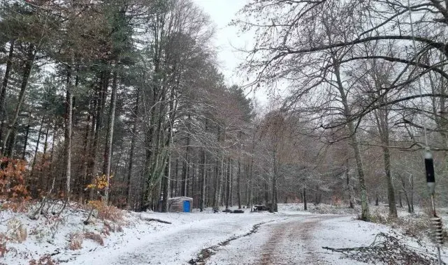 Kazdağları'na mevsimin ilk karı yağdı