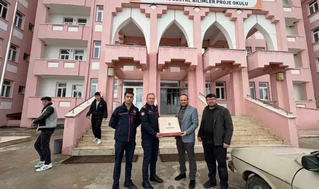Başkan Doğan'dan Öğretmenler Günü hediyesi