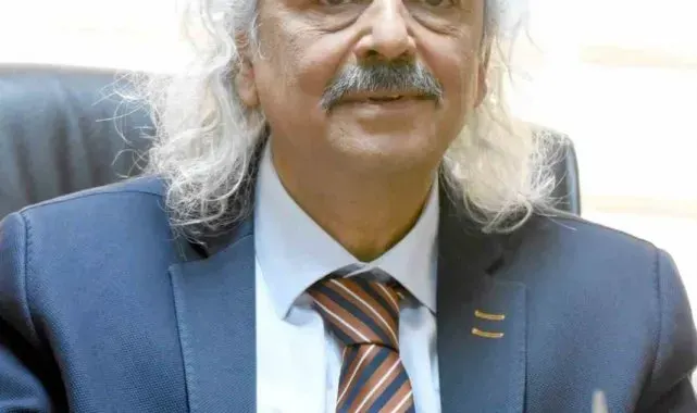Tarih Derneği Başkanı Özden; "Yeni nesil öğretmenlerin eseri olacaktır'