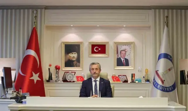 Tahmazoğlu, Öğretmenler Günü'nü kutladı