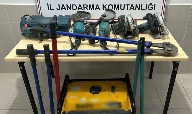 İnşaat malzemesi çalan şahıs yakalandı