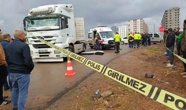 Siverek'teki kazada ölen öğretmen eğitim camiasını yasa boğdu