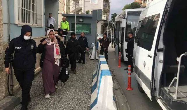 İncirliova'da 32 düzensiz göçmen yakalandı