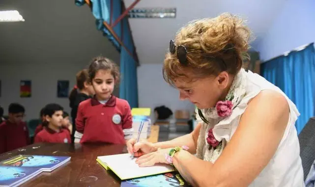Osmangazi Belediyesi'nden çocuklara kitap okumayı sevdiren etkinlik