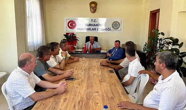 Burhaniye'de muhtarlar toplantısı yapıldı