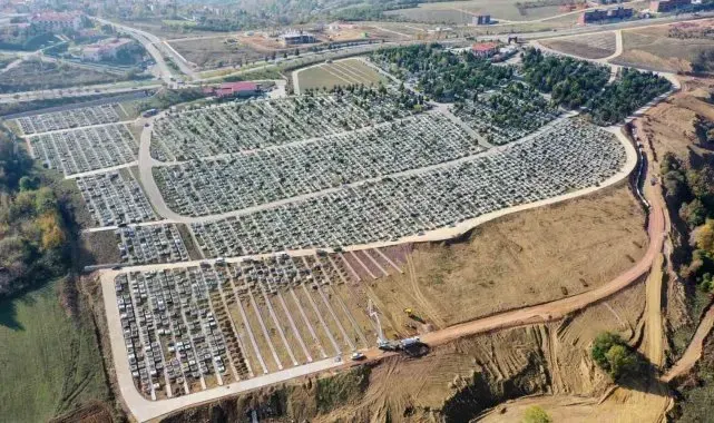 Kent Mezarlığı'nda yeni alanlar oluşturuluyor