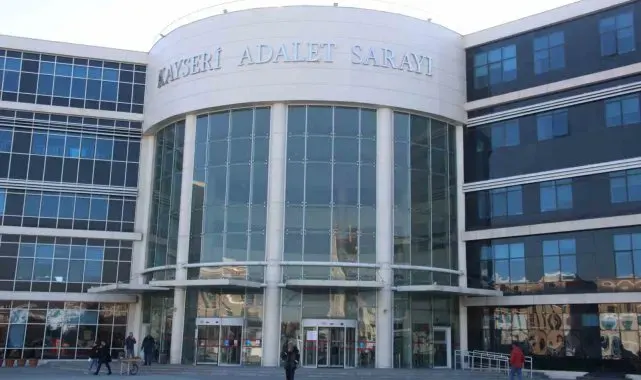 Engelli kadının adına yeşil reçeteye tabi ilaç yazan tıbbi sekreter hakkında dava açıldı