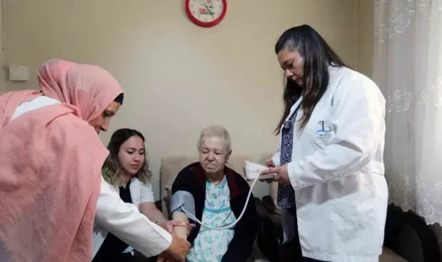 Bayraklı'da 7 ayda 13 bin 516 kişiye ücretsiz sağlık hizmeti