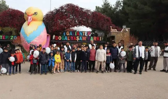 Yetim çocuklar Gaziantep Doğal Yaşam Parkı'nı gezdi