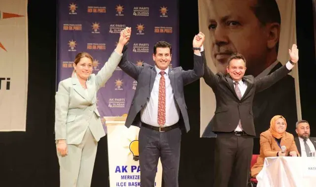 AK Parti Merkezefendi'de bayrak değişimi gerçekleşti