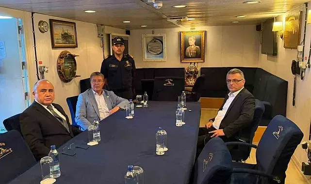 KKTC Cumhurbaşkanı Erhürman, TCG Işın'da arama çalışmalarını takip etti