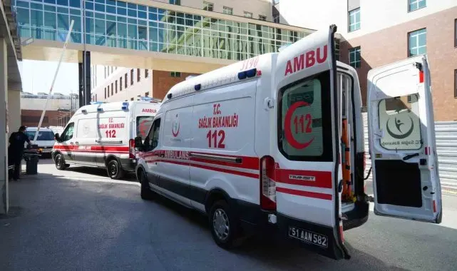 Niğde'de meydana gelen kazada 3'ü çocuk 5 kişi yaralandı