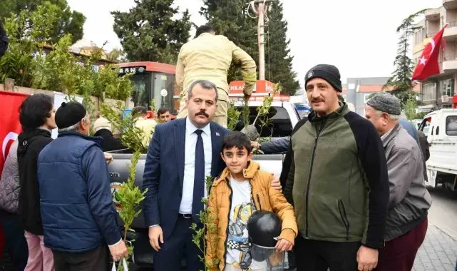 Vezirköprü'de 5 bin fidan dağıtıldı