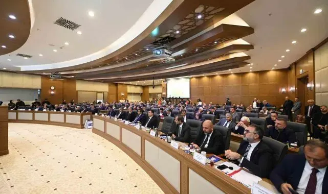Büyükşehir meclis üyelerine 'bağımlılıkla mücadele' semineri