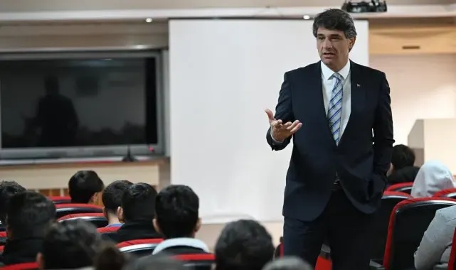 Başkan Kocaman: "Kent Meydanı'nda Kocaeli'nin en büyük camisini yapıyoruz"
