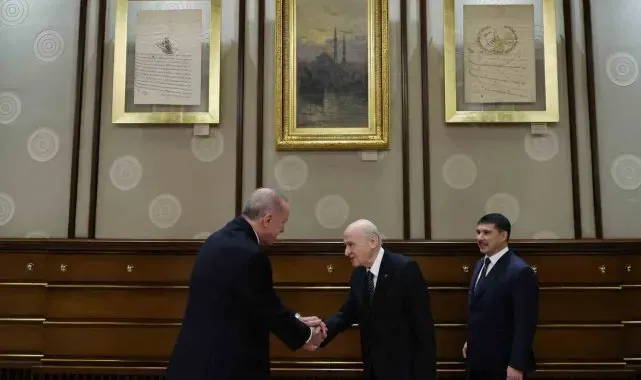 Cumhurbaşkanı Erdoğan, MHP Genel Başkanı Bahçeli ile görüştü